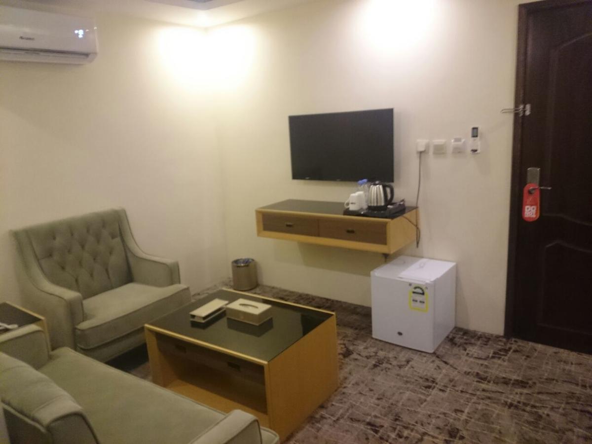 Lavona Inn Al Al Jubail 外观 照片